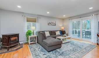 37 Standish Way, Amherst, NH 03031