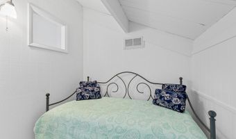 95 CAMPBELL Pl #8, Bethany Beach, DE 19930