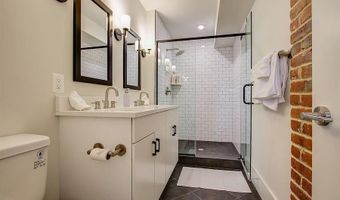 843 UPSHUR St NW 301, Washington, DC 20011