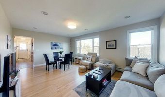 2 E Blvd 2, Middletown, RI 02842