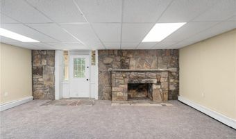 260 Woodville Alton Rd, Hopkinton, RI 02832