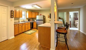 39 Harrison Rd, Bay St. Louis, MS 39520