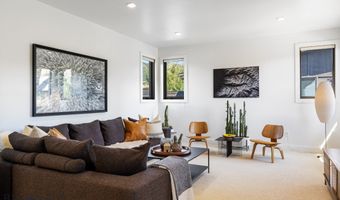 1719 Midfield St, Bozeman, MT 59715