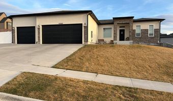 6560 E Crown Cres, Ammon, ID 83406