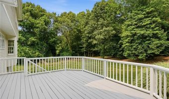 136 Holly Hills Ln, North Kingstown, RI 02874