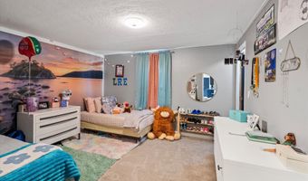 253 Aero Ln, Bigfork, MT 59911