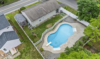 701 Beachwood Blvd, Beachwood, NJ 08722