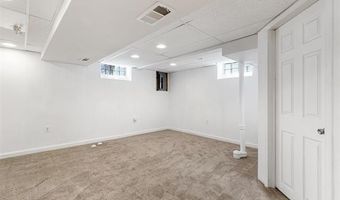 15435 Jonas Ave, Allen Park, MI 48101