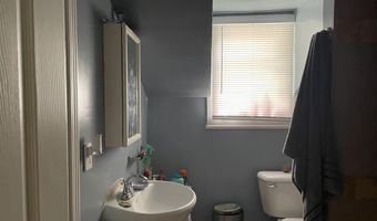 125 Cedar Ave, Alma, MI 48801
