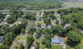 614 Bay Blvd, Bayville, NJ 08721