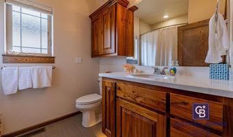 3218 Owens Ave, Cody, WY 82414