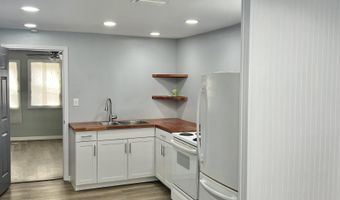 102 W Avenue A, Atmore, AL 36502