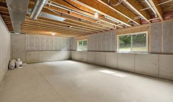 9764 56th Ave, Allendale, MI 49401
