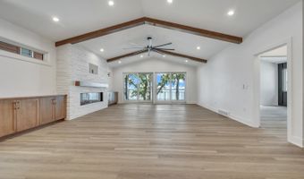 2707 1st St, Arnolds Park, IA 51331