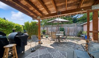 20967 YUKON St, Aurora, OR 97002