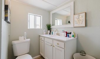 812 8th St, Alamogordo, NM 88310