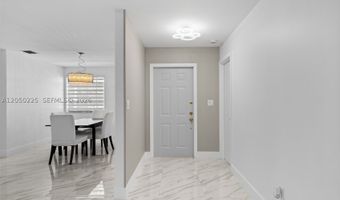 3549 Magellan Cir 418, Aventura, FL 33180