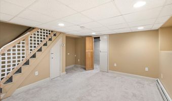 303 W MARYLAND Ave, Aldan, PA 19018