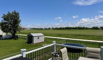 114 N 28 St, Beatrice, NE 68310