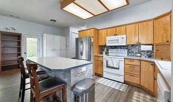 914 EASY St, Brookings, OR 97415