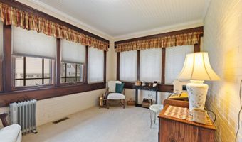 215 W Main St, Bloomfield, IN 47424