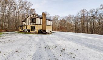 437 Mount Sanford Rd, Cheshire, CT 06410