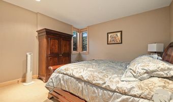 6090 Masters Blvd, Billings, MT 59106