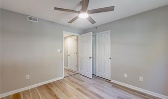 9723 Crayford Rd 1B, Affton, MO 63123