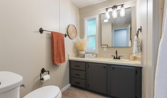 3800 S MOUNTAIN VIEW Dr 101, Albany, OR 97322