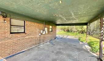 208 Lee St, Atmore, AL 36502