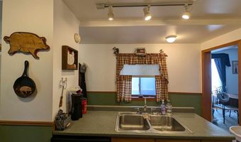 97 Fern St, Bangor, ME 04401