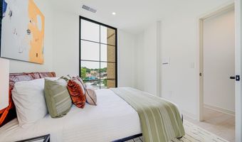 2907 NEWARK St NW, Washington, DC 20008