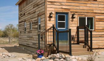 52 Road 8UC, Clark, WY 82435