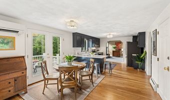 3 Penni Ln, Andover, MA 01810