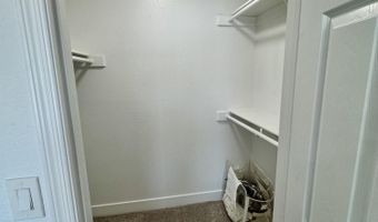 2247 W HIGHLAND St, Chandler, AZ 85224