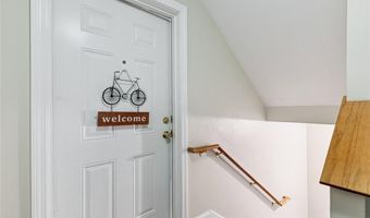 673 Metacom Ave 50, Bristol, RI 02809