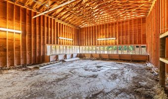 48693 HIGHWAY 242, Broadbent, OR 97414