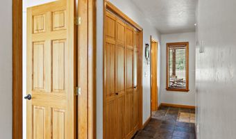 29601 W Glenn Hwy, Chickaloon, AK 99674