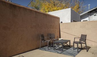 215 Carlisle Blvd NE, Albuquerque, NM 87106