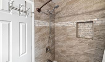 12421 MELLING Ln, Bowie, MD 20715