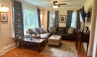 447 Maple Ave, Amsterdam, NY 12010