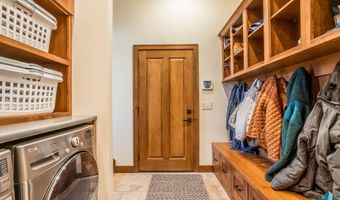 505 N Pasque Flower Trl, Brandon, SD 57005