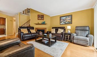15 Kennedy Ct, Middletown, NJ 07748