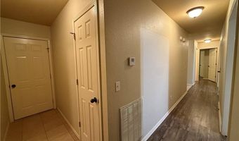 2 Radcliffe Dr, Bella Vista, AR 72714