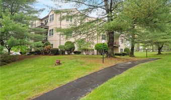 185 Manville Hill Rd 109, Cumberland, RI 02864