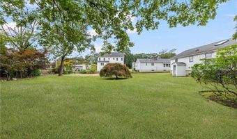 17 Jennie St, Cranston, RI 02920