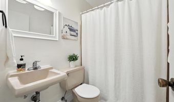 5105 LINETTE Ln, Annandale, VA 22003