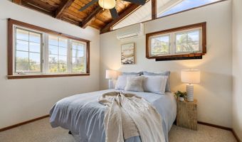 1018 Mokulua Dr, Kailua, HI 96734