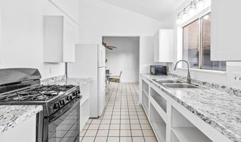 4806 Iiwi Rd, Kapaa, HI 96746