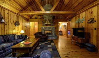740 Log Cabin Rd, Arapahoe, NC 28510